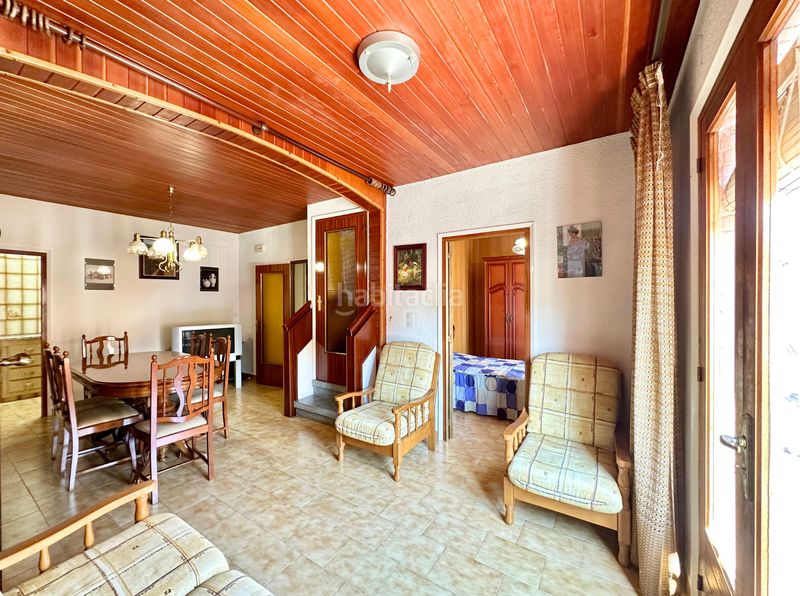 Foto cf443421-04b7-458a-8ae8-b525f52a3145. Casa amb aparcament a Ripoll