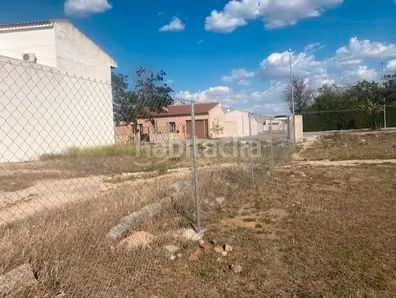 Foto 3dbb9798-b5ac-4dae-8c6b-e3d79e819b2f. Terreny residencial a Sonseca