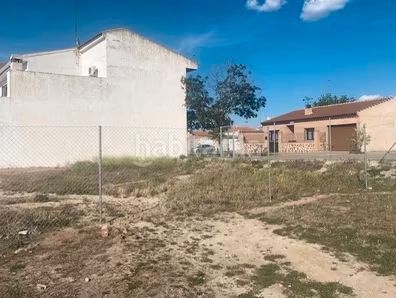 Foto 779abd38-0224-4039-b317-cf981b4fb9f1. Terreny residencial a Sonseca