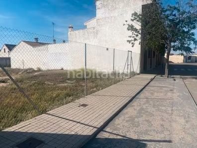 Foto a44e0f04-bcf7-49d9-b3df-d5def838a4b9. Terreny residencial a Sonseca