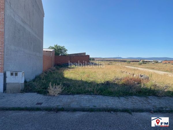 Foto b3e9e21a-4cb9-4236-b08d-545d63133227. Terreny residencial a Sonseca