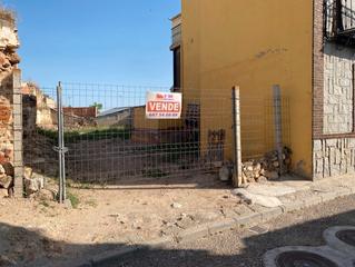 Terrain résidentiel à Calle cid 3. Se vende parcela urbana en mazarambroz