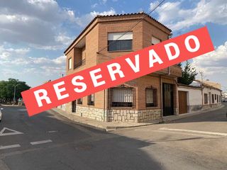 Casa in Sonseca. Se vende casa seminueva en sonseca