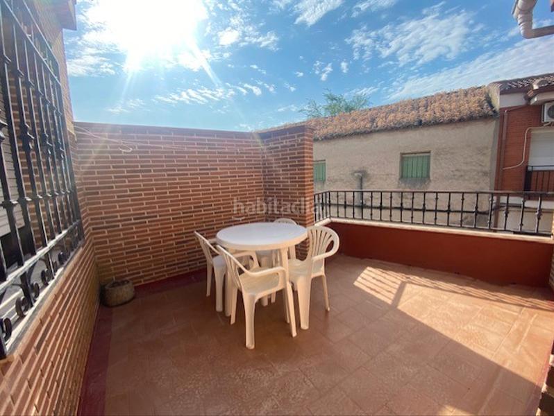 Foto ba07dd3e-c598-41b8-8a39-32b01134deed. Casa amb aparcament a Sonseca
