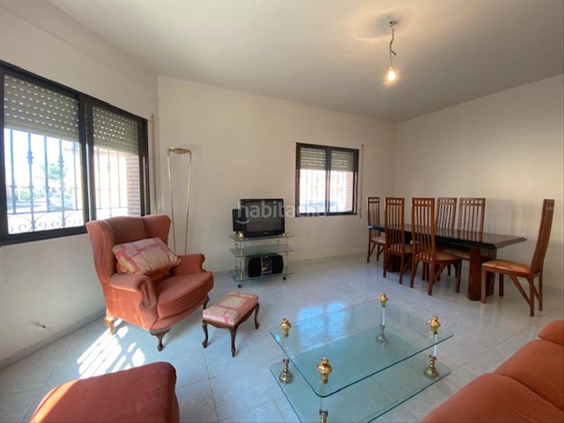 Foto fd4651be-8a77-47fc-a40c-f714970a1933. Casa amb aparcament a Sonseca