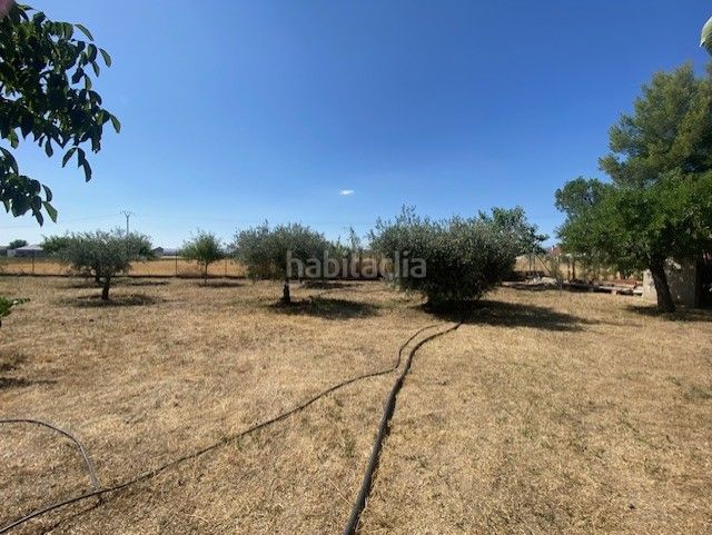 Foto b6877cbd-f627-4f4b-a89b-d17f902a49c0. Masia amb xemeneia calefacció aparcament piscina a Sonseca