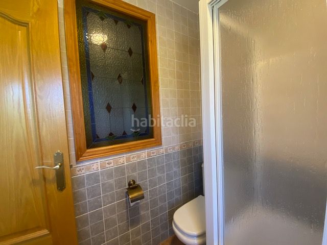 Foto d45f399f-2269-4732-af5a-deeb457df6b0. Masia amb xemeneia calefacció aparcament piscina a Sonseca