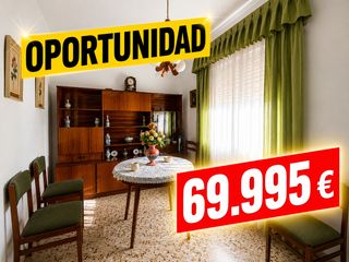 Haus in Sonseca. Se vende casa familiar en sonseca