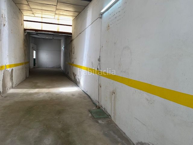 Foto 5a1fea03-6588-4b1a-baf2-a3c9a44f2662. Nau industrial a calle ramón y cajal 75 a Sonseca