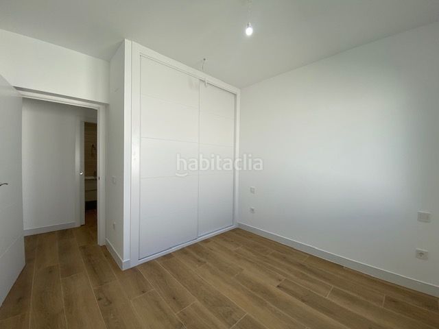 Foto 034d5a43-e0ba-4642-b872-5d80b12d012f. Casa aparellada a Mazarambroz