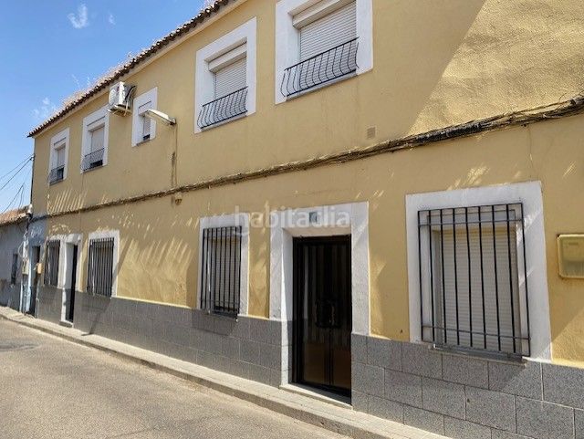 Foto 76b6d280-ab90-43bb-8515-e97d682e1273. Casa amb calefacció aparcament a Sonseca