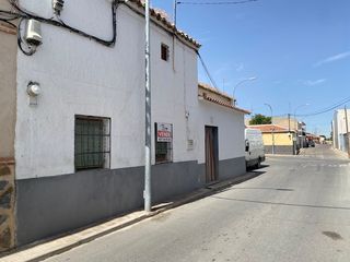 Casa en Ajofr�n. Se vende casa en sonseca
