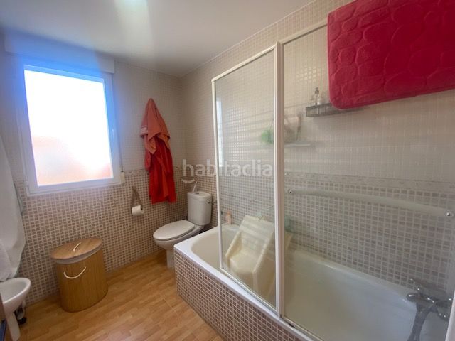Foto e2f6427e-b2ae-4232-83b4-78101211d883. Xalet amb calefacció aparcament a Sonseca