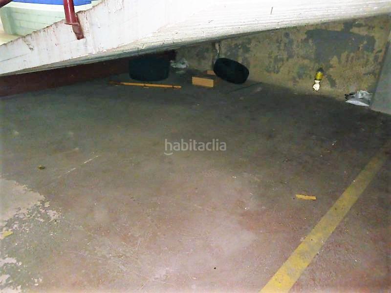 Foto 67f447e7-4024-4118-b8b9-b5f40ca5a89f. Aparcament cotxe a Sant Vicenç dels Horts