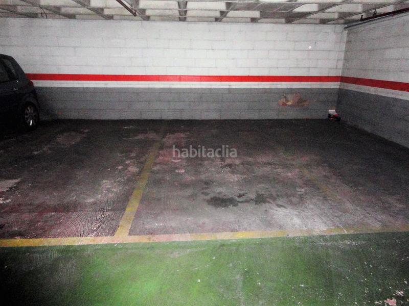 Foto 3c16fec7-cfae-42a0-a2af-c9f6cce2c60b. Location parking voiture dans Sant Vicenç dels Horts