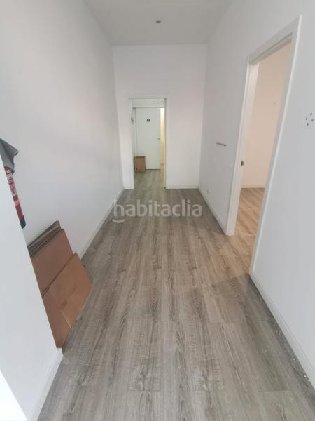 Foto 31270357-cc8f-47b0-81d4-164cf5826e17. Alquiler local comercial  llave de oro molins en Molins de Rei