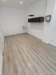 Lloguer Local Comercial a Molins de Rei. Local comercial llave de oro molins