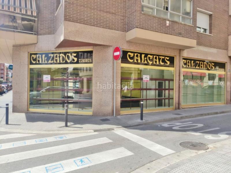 Foto 7c3cb5ef-ad73-4d02-892a-647c83ca8744. Alquiler local comercial **local en alquiler en calle jacint verdaguer - oportunidad única** en Sant Vicenç dels Horts