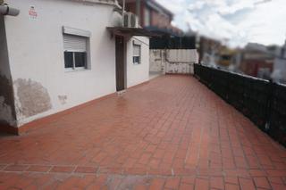 Casa adossada a Sant Vicenç dels Horts. ¡ideal para 2 familias!