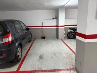 Parking coche en Sant Vicenç dels Horts