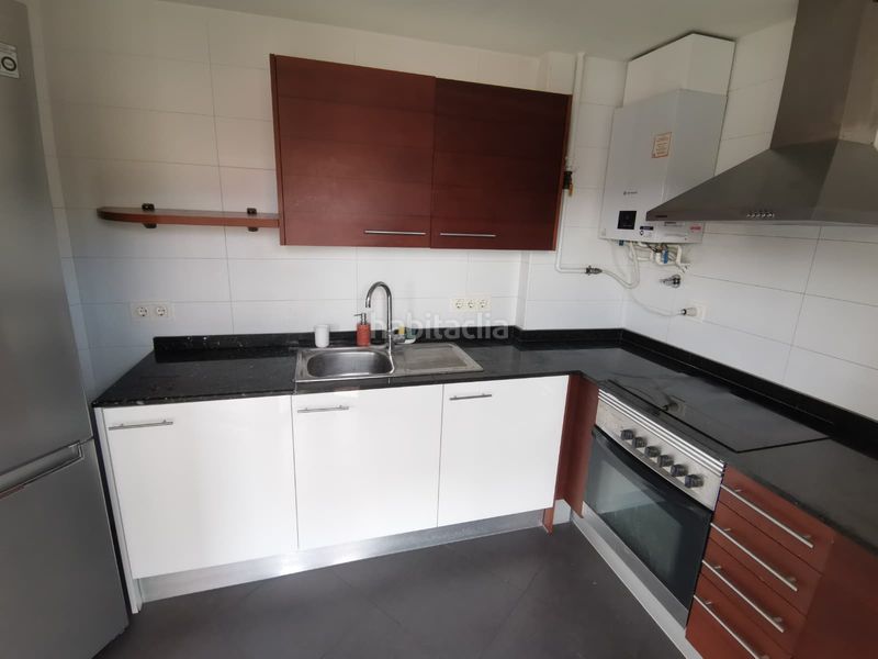 Foto 6f247504-dfdb-4dd2-be0c-903fc683d4ab. Dúplex amb calefacció aparcament a Molins de Rei