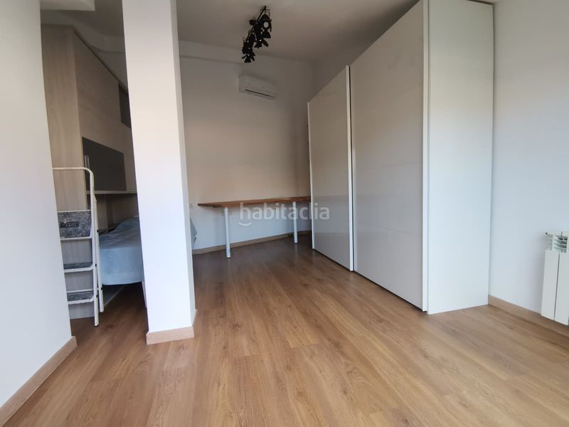 Foto b24338cb-b093-4662-9063-b3d291946076. Dúplex amb calefacció aparcament a Molins de Rei