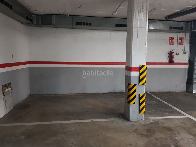 Foto cce7f740-eca7-471b-932b-8cd1a3dfc3fa. Location parking voiture dans Eixample Sabadell