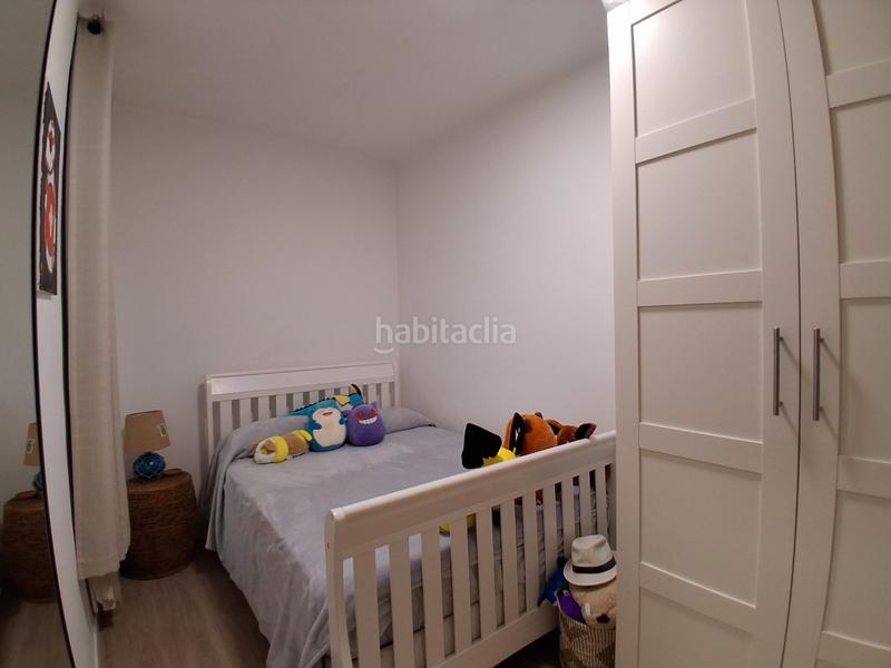 Foto 0ab6588e-ac2b-46fe-a65b-2fb275a34b56. Piso  amplio y para entrar a vivir cerca avinguda de barbera en Sabadell