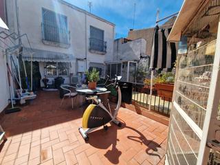 Pis a Creu de Barberà. Piso como una casa en zona esglesia romanica de sabadell