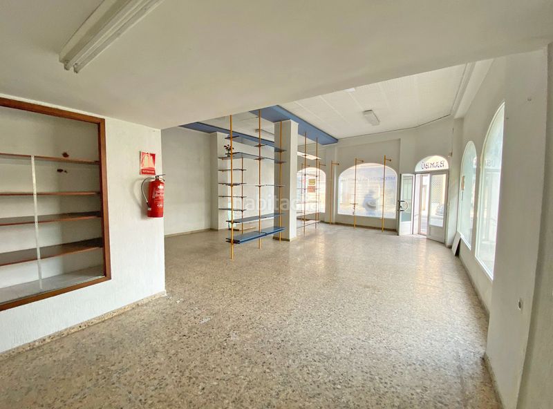 Foto f89b5de9-773d-43e9-a659-254ecc84c70c. Local comercial a Gata de Gorgos