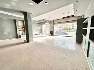 Lloguer Local Comercial a Petrer. Local comercial 200 metros cuadrados junto mercadona