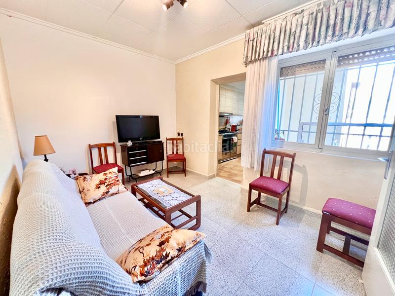 Foto 0b3f8fd1-81bb-4cdf-afe8-a37dd794e6e8. House with fireplace in Petrer