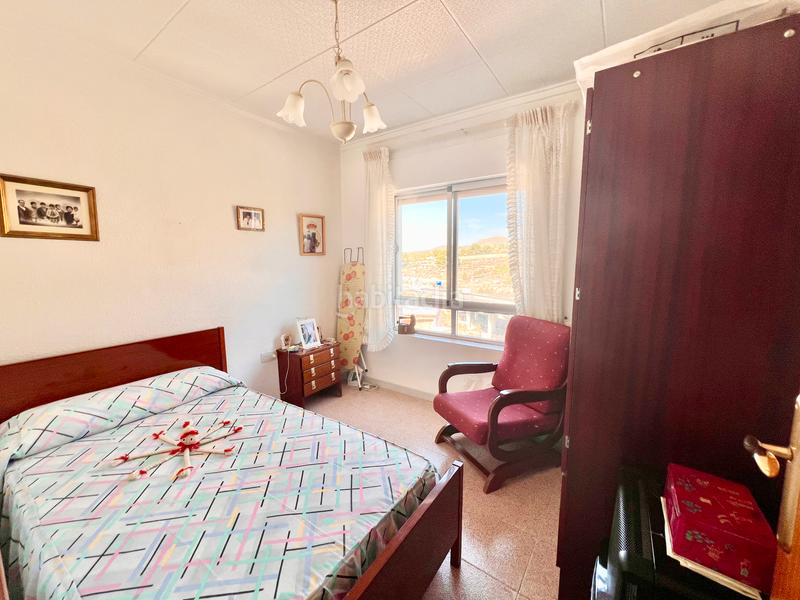 Foto 6023d1ed-8167-41c9-935f-7d64fbfc37cc. House with fireplace in Petrer