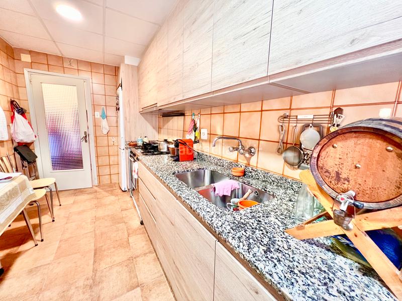 Foto a4ea531a-0133-49ca-a796-d11955330be7. House with fireplace in Petrer