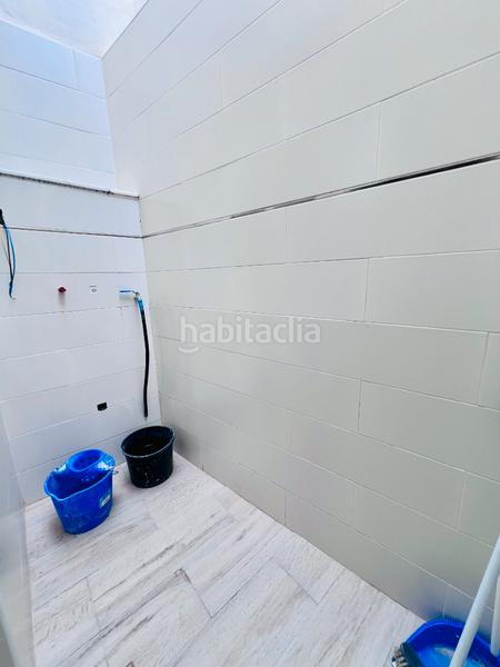 Foto 6e609283-0f0a-418d-88b2-4ca17fb6a0b4. Casa adossada a Petrer