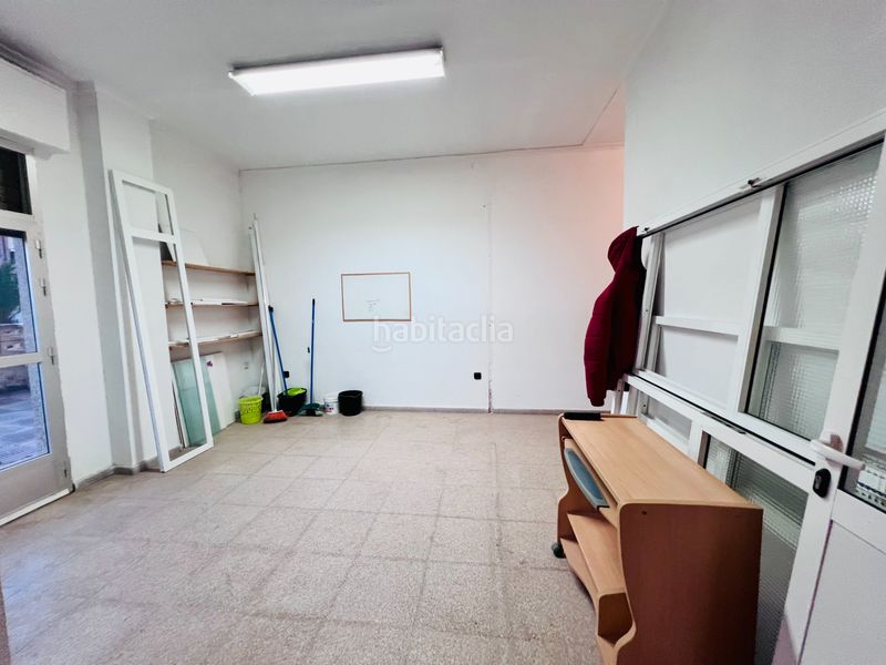 Foto fd5cd36a-b173-4f70-a799-1de007ccfb16. Local comercial a Petrer