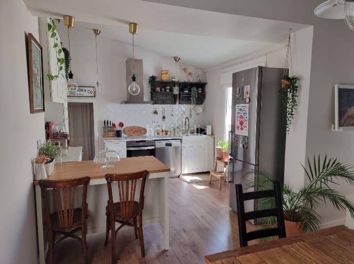 Foto 3db59795-2595-4ab9-b8b6-973215a6e699. Casa amb xemeneia a Petrer