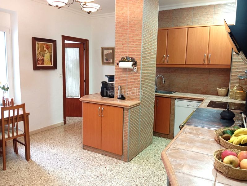 Foto 6f26a6f1-a299-4cbd-95f1-28ed5ee555ea. Casa amb xemeneia a Petrer