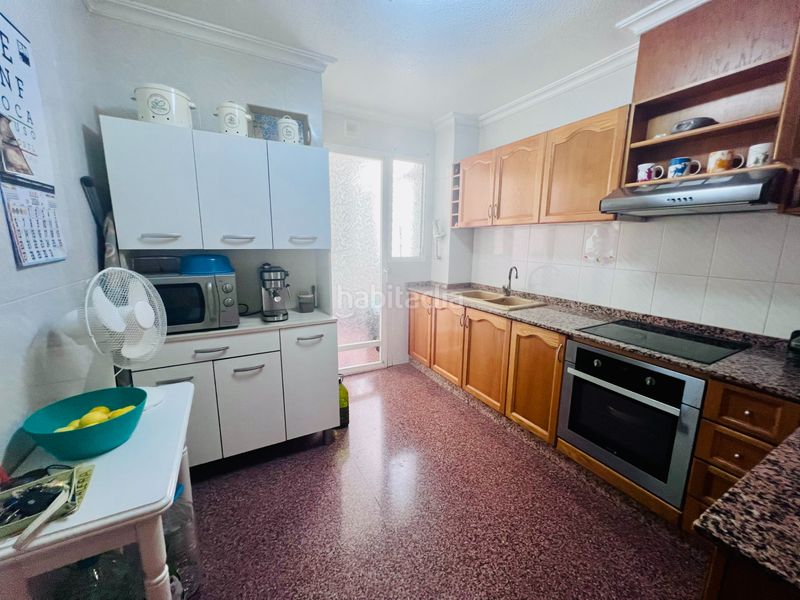 Foto 95c6a57b-a42d-4c06-ba81-2dd7d601d5ac. Flat with fireplace in Fraternidad Elda