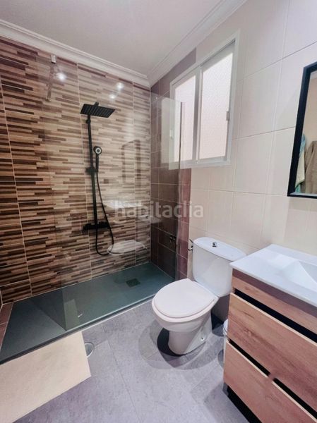 Foto ee05e963-d3cb-4938-8b1c-1662b2e5af30. Flat with fireplace in Fraternidad Elda