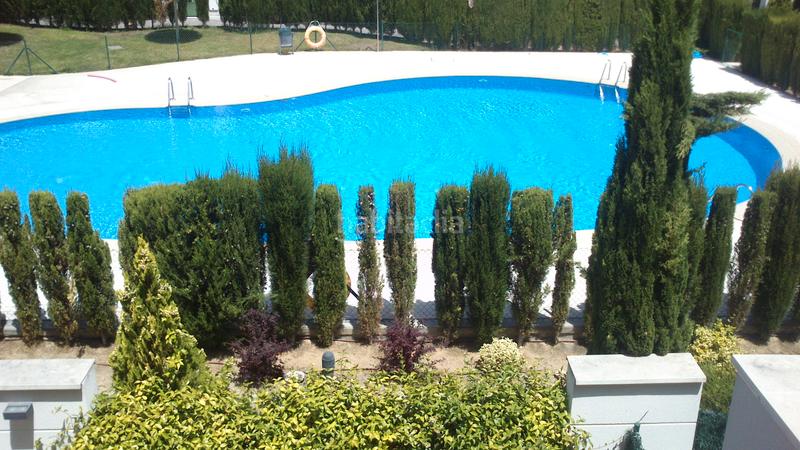 Foto b329475d-ea5f-4cb7-a21c-80964ad9d8b6. Casa adosada chalet adosado en venta en la urbanización más bonita del reston en Valdemoro