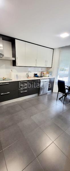 Foto d23985a9-1d50-412a-aad6-e6c65d2d26aa. Casa adosada chalet adosado en venta en la urbanización más bonita del reston en Valdemoro
