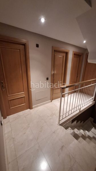 Foto fd6bd98f-74db-46b9-b6b3-2547c2380993. Casa adossada amb calefacció aparcament piscina a Valdemoro