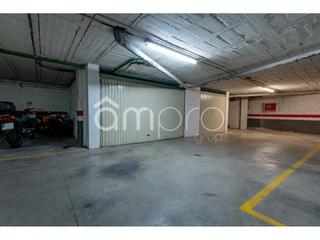 Autoparkplatz in Centre. Cochera para dos coches en torredembarra