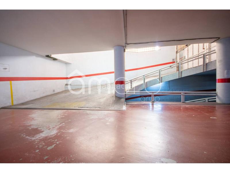 Foto 850ae08b-785e-4729-9247-64221112b716. Parking voiture dans Centre Torredembarra