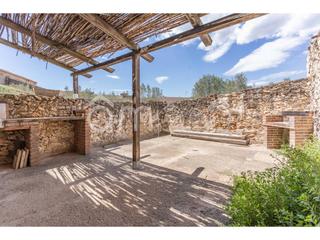 Casa adossada a Riera de Gai (La). Casa con encanto en ardenya