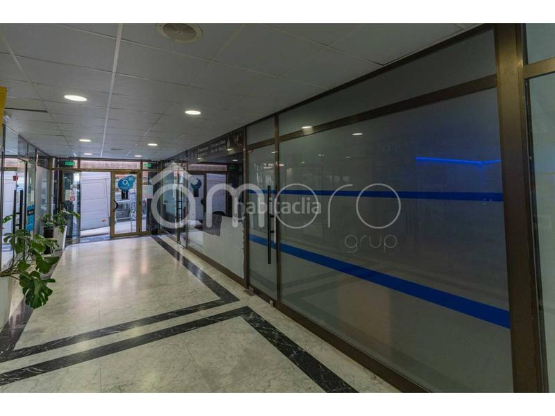 Foto 3f1c244f-82b9-42af-857c-dbaeb6c09e95. Location bureau dans Centre Torredembarra