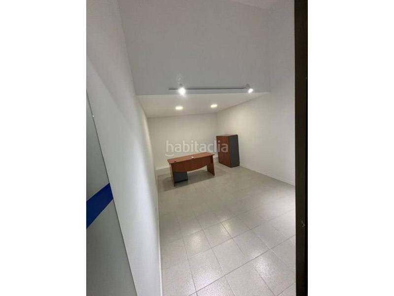 Foto 8f384d55-9004-4b1a-9328-22749b267409. Location bureau dans Centre Torredembarra