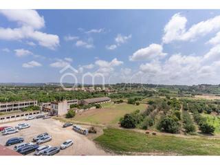 Flat  Sant joan. Piso en el centro de la riera de gaià
