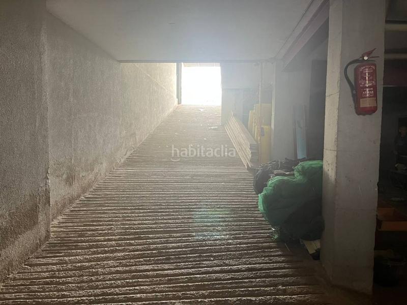 Foto 762aea47-6fb3-4e3a-b616-5ae9f40d5d3c. Local comercial a Centre Torredembarra